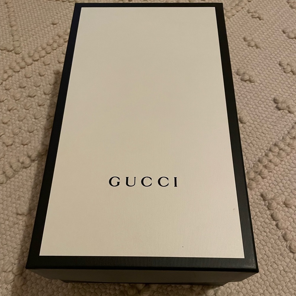 Gucci gift box